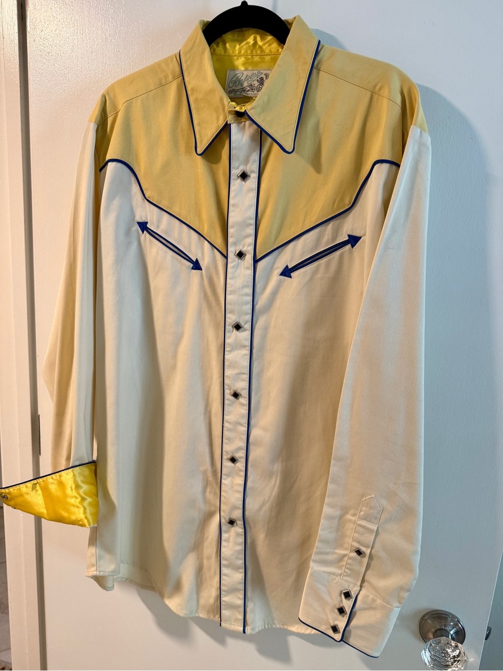 Roper Cream & Yellow Western Shirt with Blue Trim, Bald Eagle & American Flag